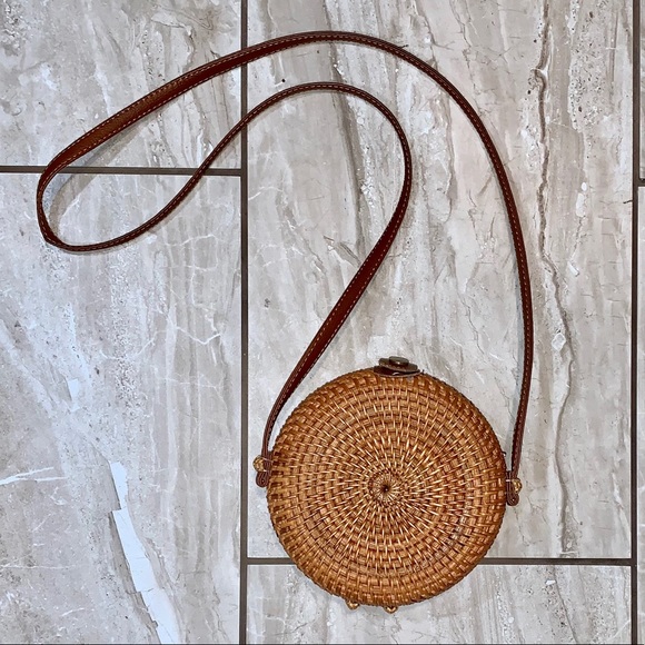 Handbags - Woven Circle Cross-Bag